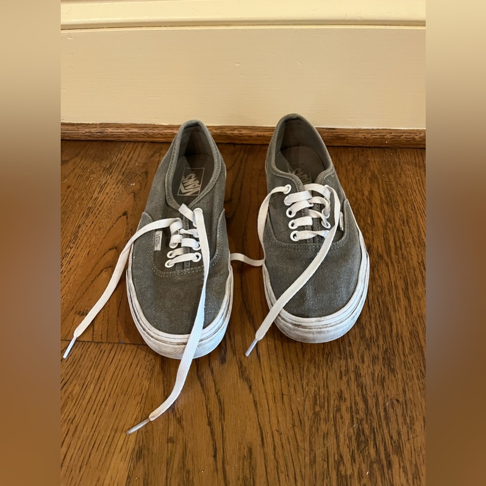 Vans Authentic